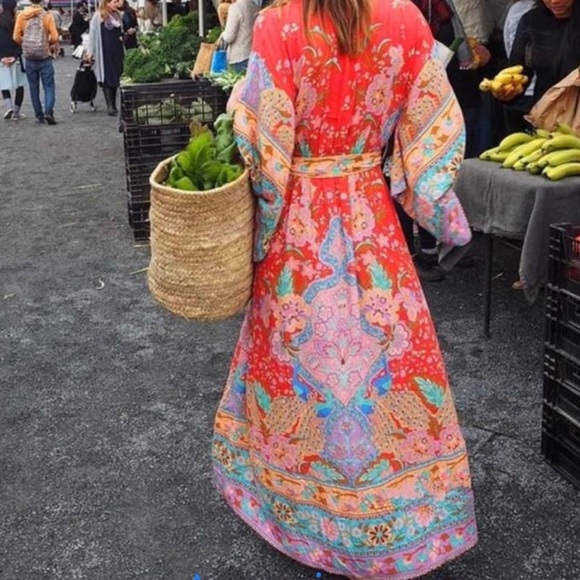 5⭐️Lotus Dress - Picture 2 of 15